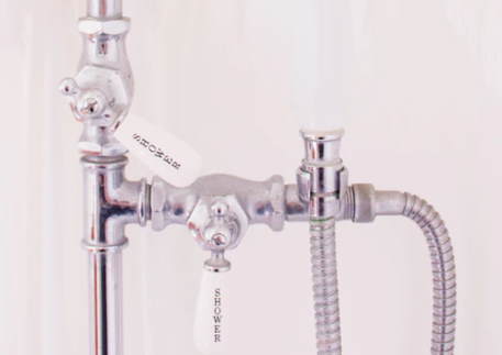 Shower head fittings illustrating essential points for plumbers.